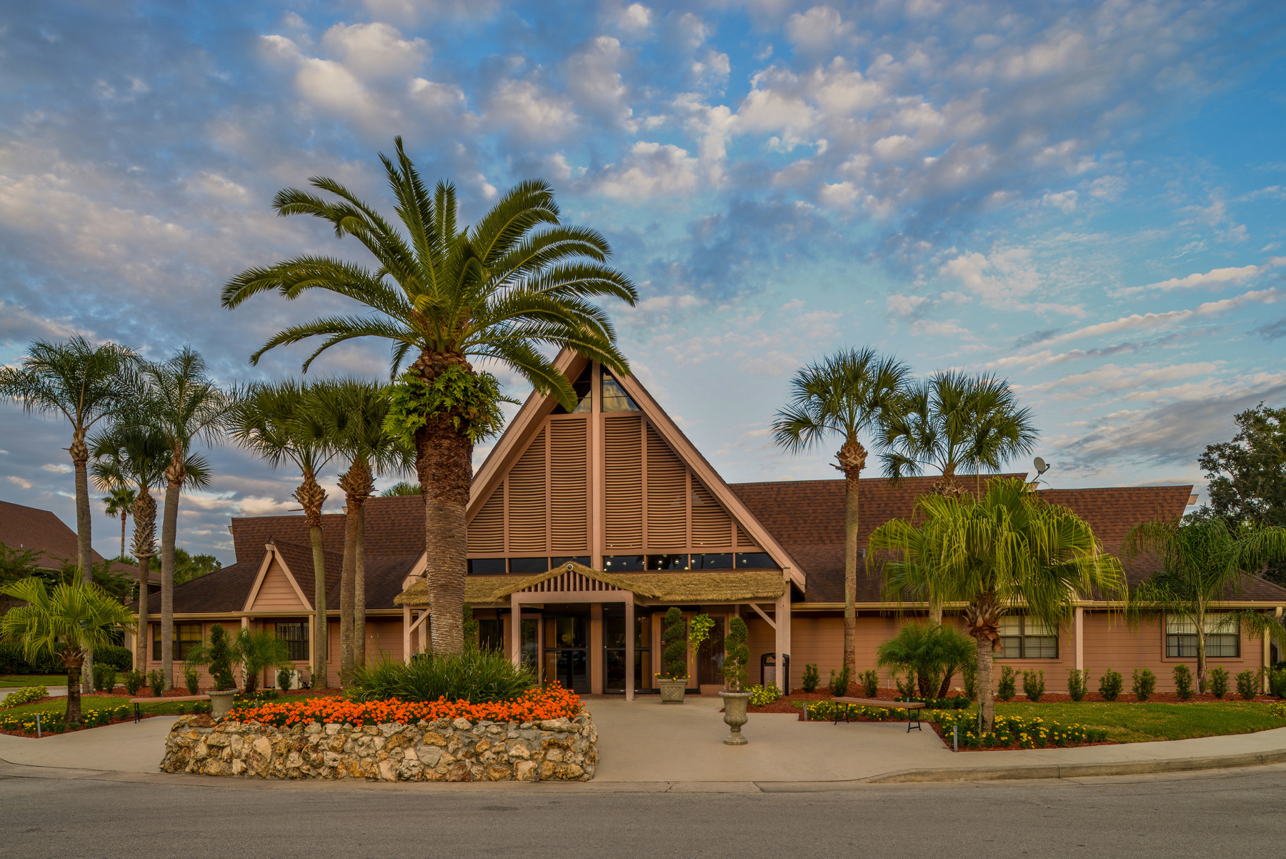 Polynesian Isles Resort | Experience Kissimmee
