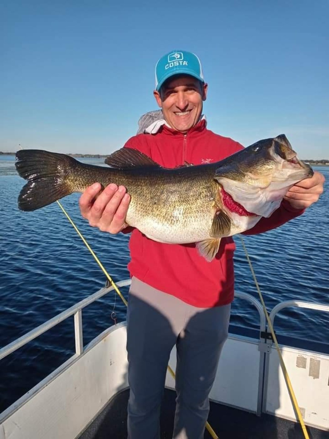Fishing on Lake Toho 1