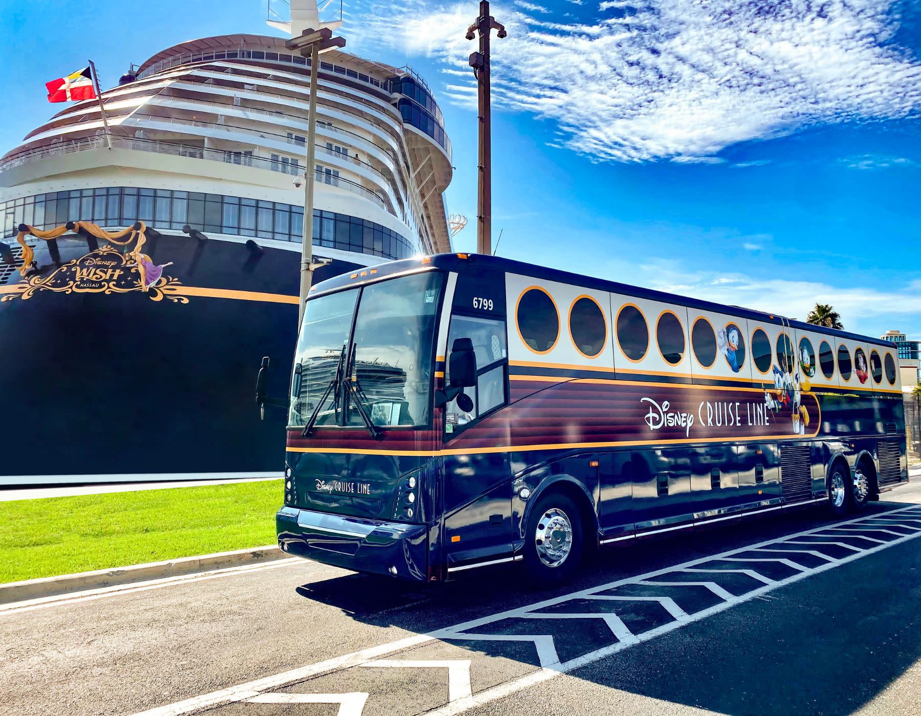 DISNEY CRUISE LINE