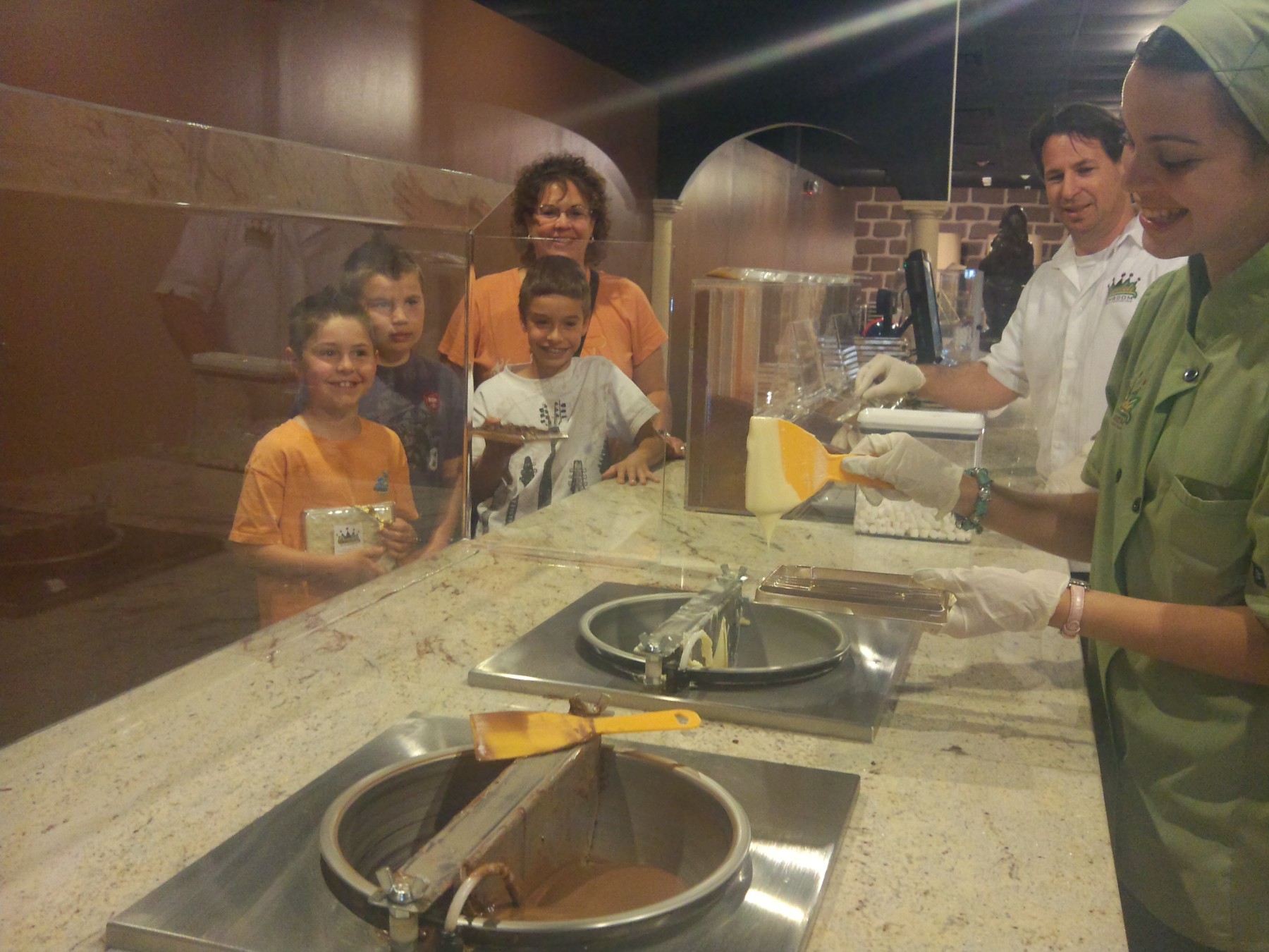 Chocolate Kingdom - Custom Chocolate Bar Experience