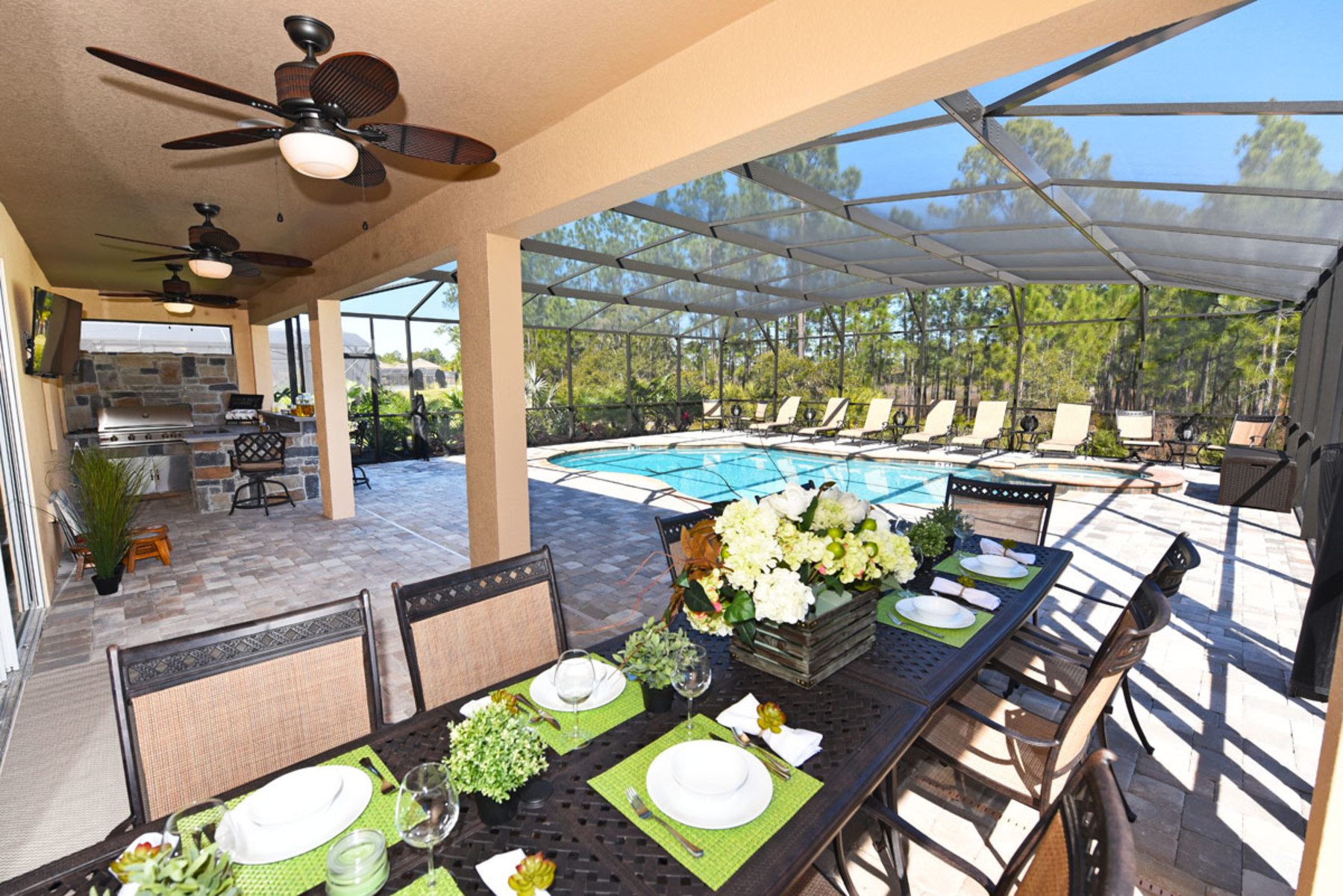 Enjoy outdoor living at its finest!