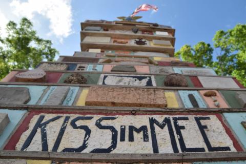 Monument of States on a beautiful day in Downtown Kissimmee.