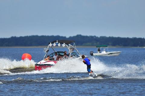 Wakeboarding in St. Cloud
