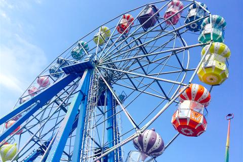 The Ferris Wheel at Old Town