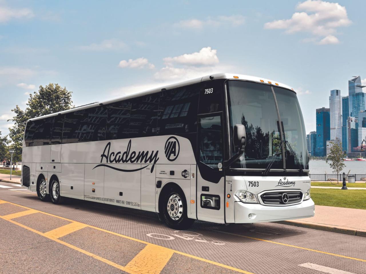 Academy Bus | Experience Kissimmee