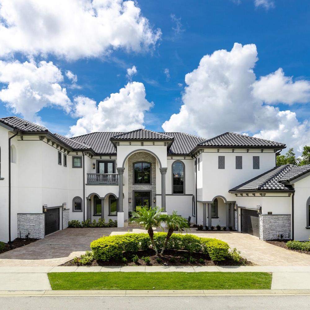 The One at Reunion-Inside