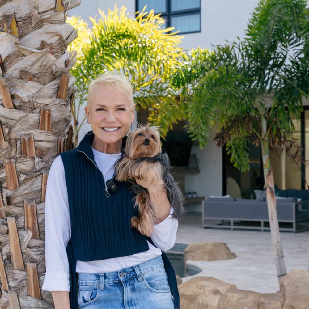 Xuxa Meneghel Bora