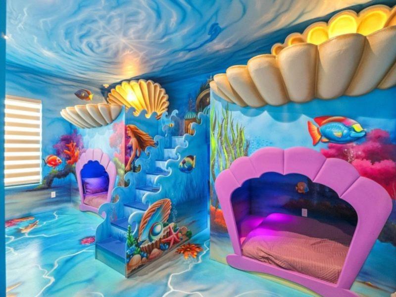 Top Tier at Reunion Themed Bedroom 