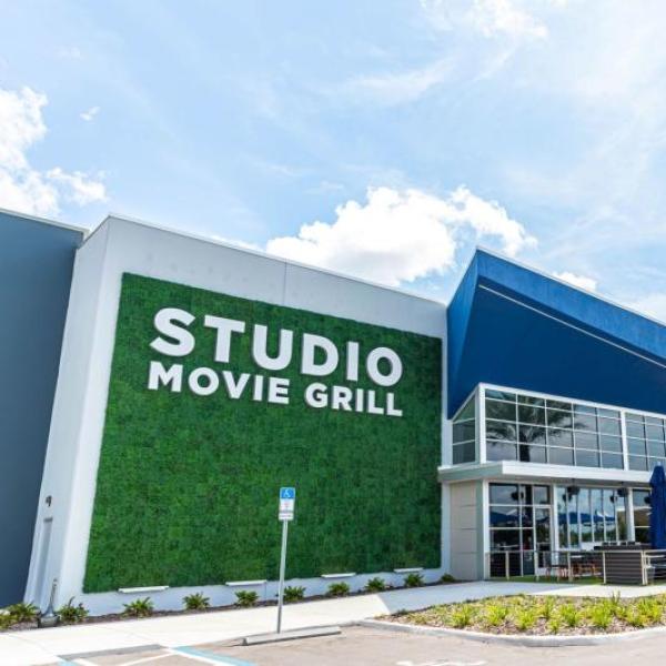 Studio Movie Grill