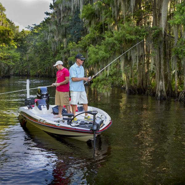 Fishing on Lake Toho