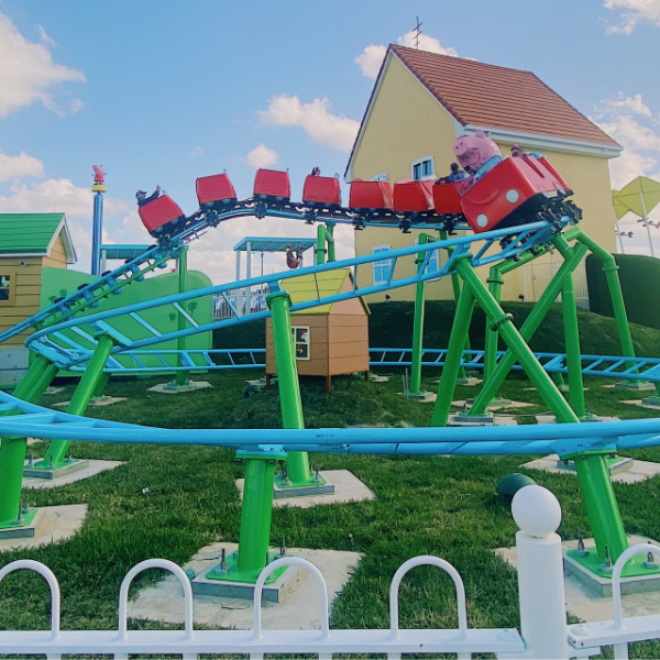 Peppa Pig Theme Park