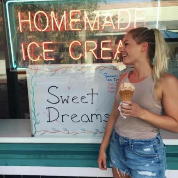 Ice Cream Cafe